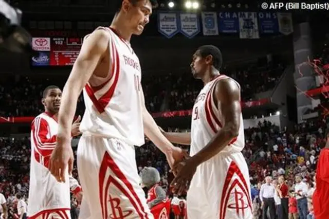 Houston chockar LA Lakers utan Yao Ming