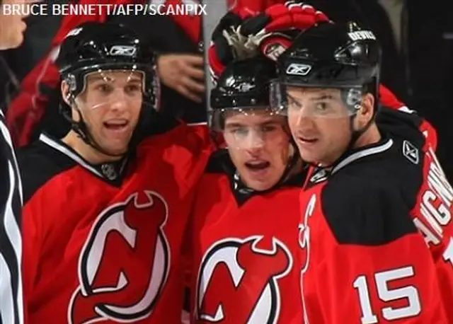 Devils re-signar Travis Zajac *uppdaterad*