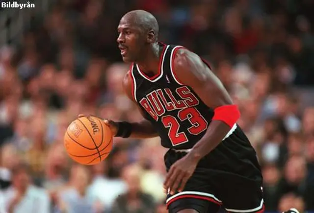 Michael Jordan tar &ouml;ver Bobcats