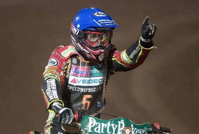 Leigh Adams skadad