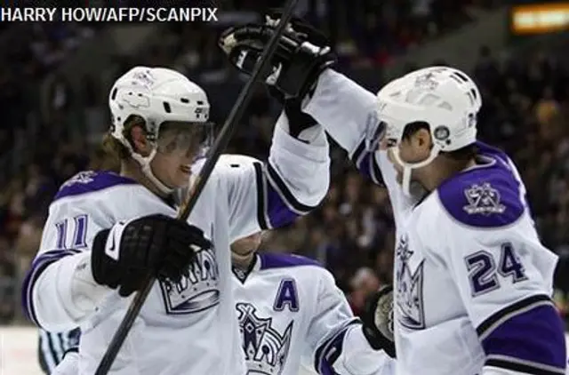 Los Angeles Kings v.48 – 10 sm&aring; tomtenissar