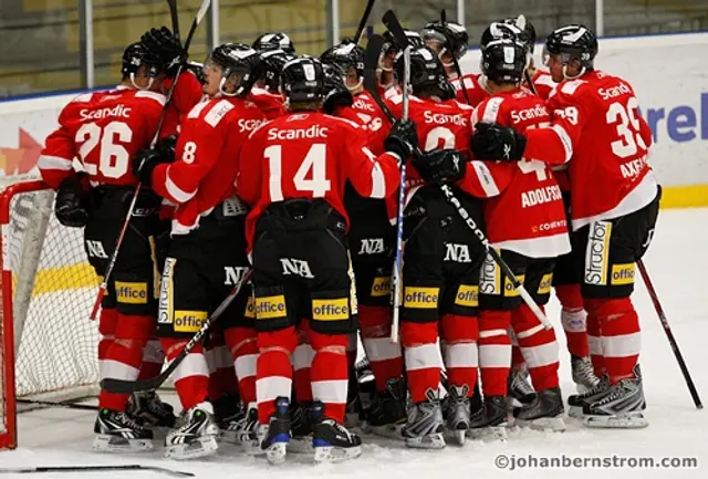 Kr&ouml;nika: R&ouml;r inte v&aring;r ishockey!