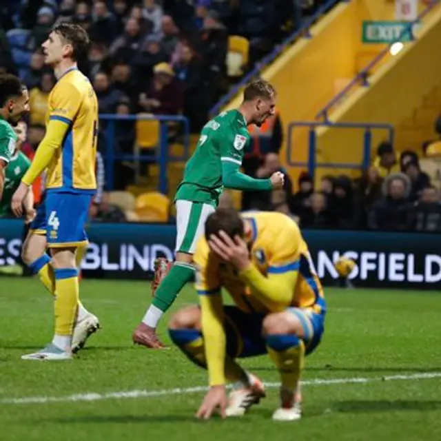 Förbannelsen bruten: County vinner mot Mansfield efter två självmål