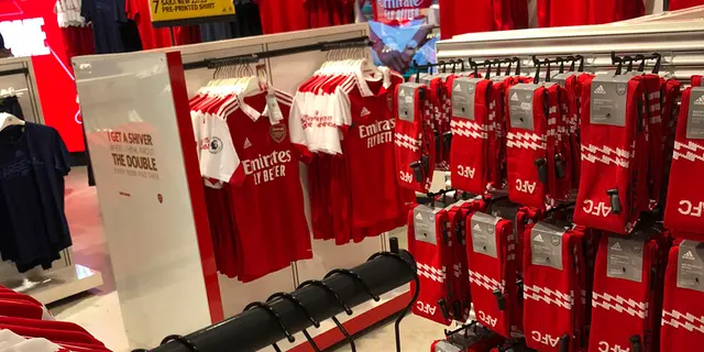 akademi: Arsenal fyller på med en nordirländsk målvakt