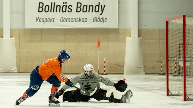 Tidig nyårssmäll och topp 2 upp i rök