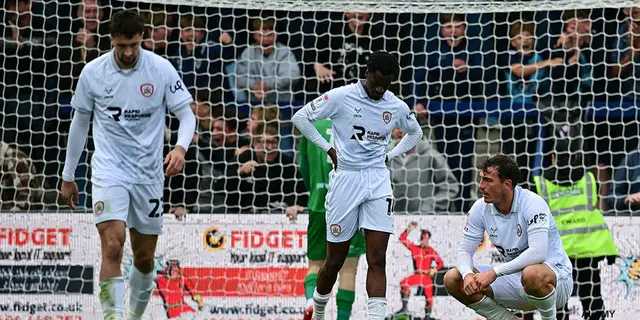 Barnsley tappade poäng i slutminuterna