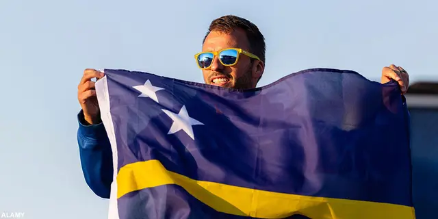 Curaçao i förarsätet – VM inom räckhåll