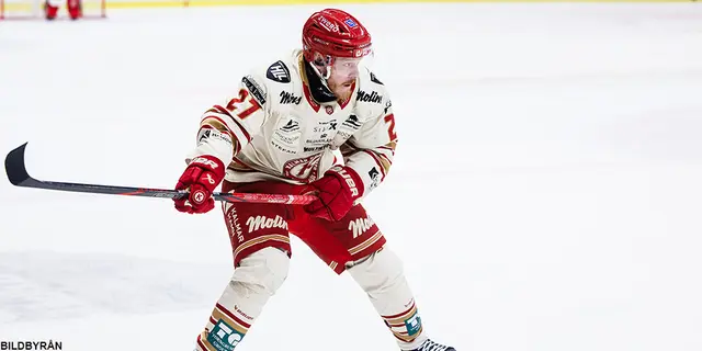 ”Simmade hopplöst runt vid målen”