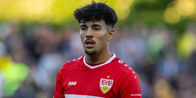 Ulrich förlänger och lånas ut