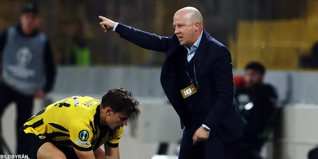 Historiskt bortafölje för AEK