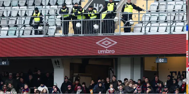 Bilder visar: Polisen i bråk med supportrarna på läktaren