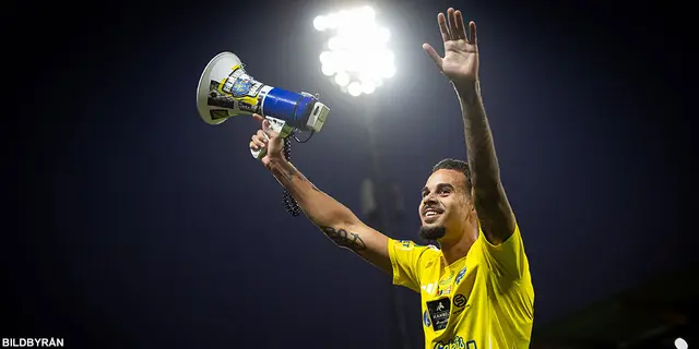 Anfallare tackar för sig i FFF