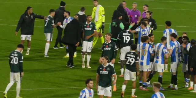 Huddersfield Town - Plymouth Argyle 3-1