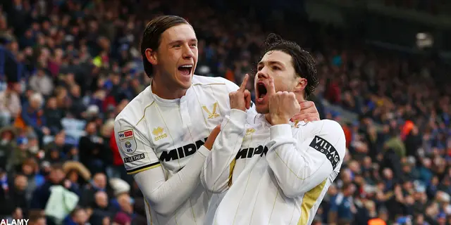 Kaffe kaka tredje raka för The Blades