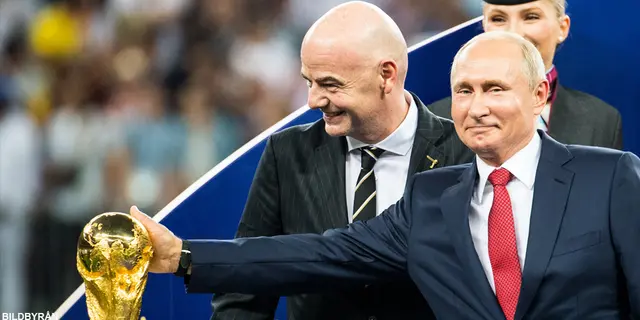 Uppgifter: Fifa överväger att släppa in Ryssland