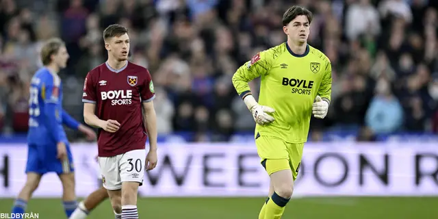 West Ham-Leeds 2-2, 2-4 efter straffar. Trävirket på Leeds sida