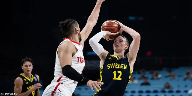 Publikfest väntar när Sverige jagar VM-drömmen