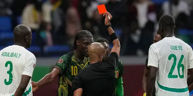 Malis resa är slut – föll mot Senegal i kvarten