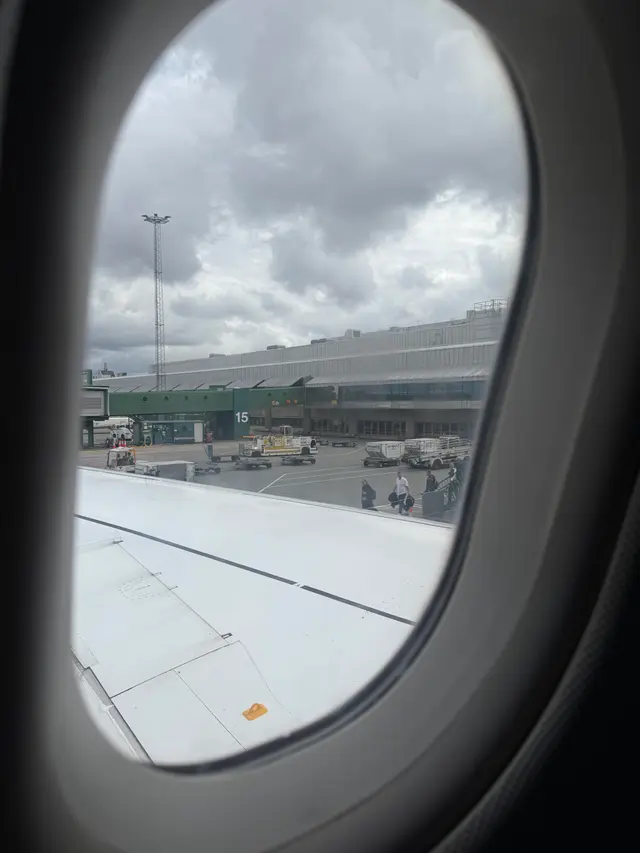 Go to gate