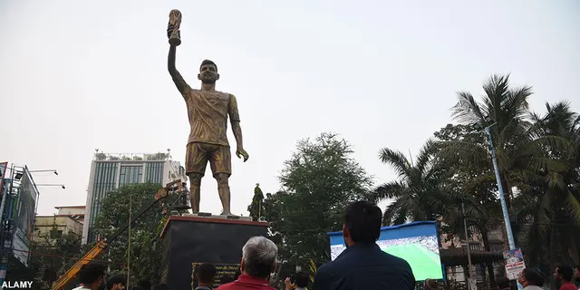 Messi-staty i Indien bedöms som farlig – ska flyttas