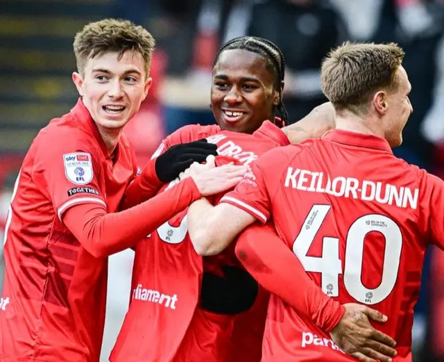 Barnsley besegrade Stevenage med 3-1