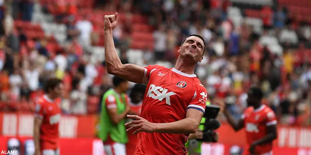 18 punkter efter Charlton - Derby 2-1