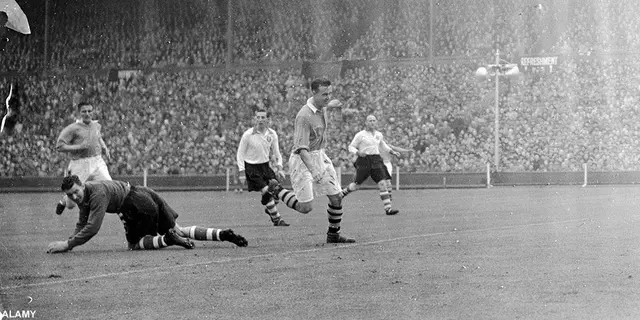 Arsenal Archives#104  - Reg Lewis - kunde ha blivit den bäste målskytten