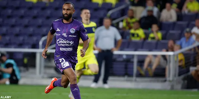 Intervju med Jordan Sierra (Mazatlan-spelare):"Jag föredrar att spela som åtta."